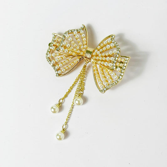 Pearl Elegance Bow Hair Clip